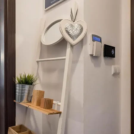 Apartament студио в близост до община Warna